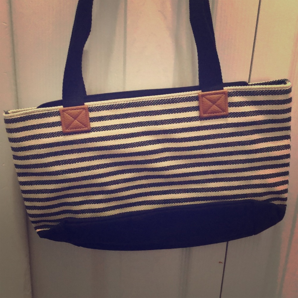 Demi day bag